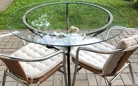 Appartement Like Complete Suite With Terrasse, Very Close To Centre, Beautiful, Superquiet, Parking !!
